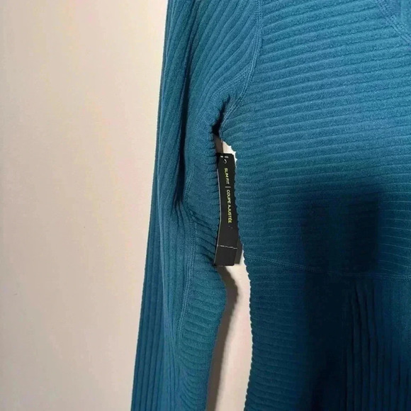 NWT Nike Pro Hyperwarm Shirts Tops Women's Training  Shirt Top S - Picture 4 of 7